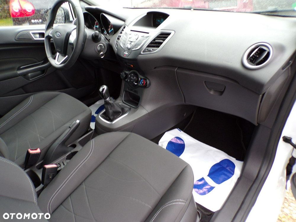 Ford Fiesta - 20