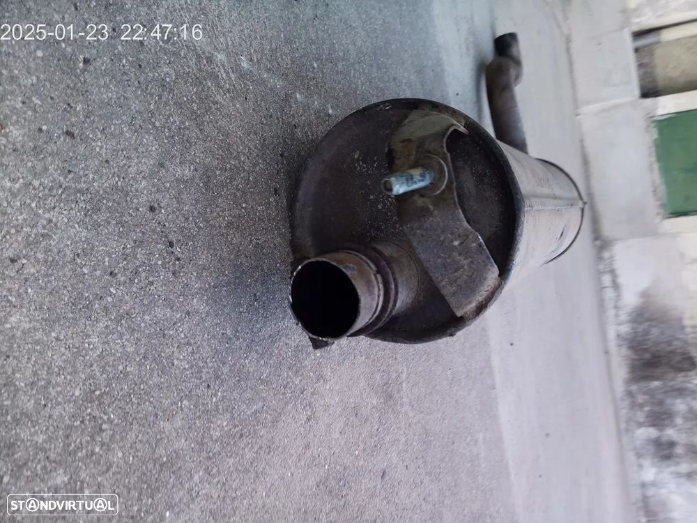 Volvo 244 panela escape - 2