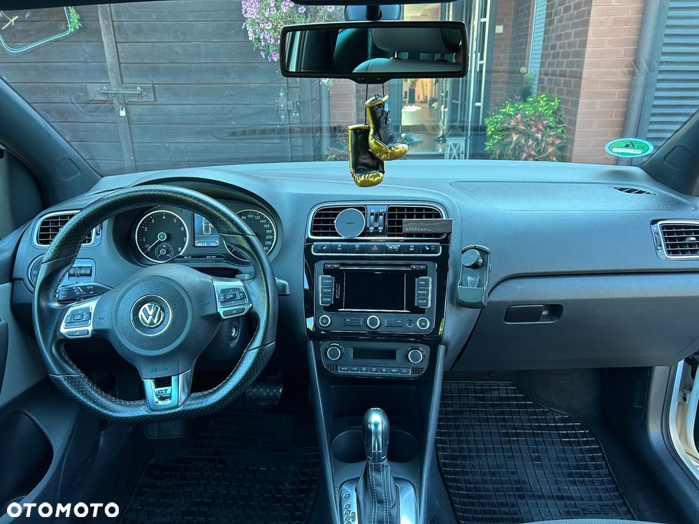 Volkswagen Polo - 13