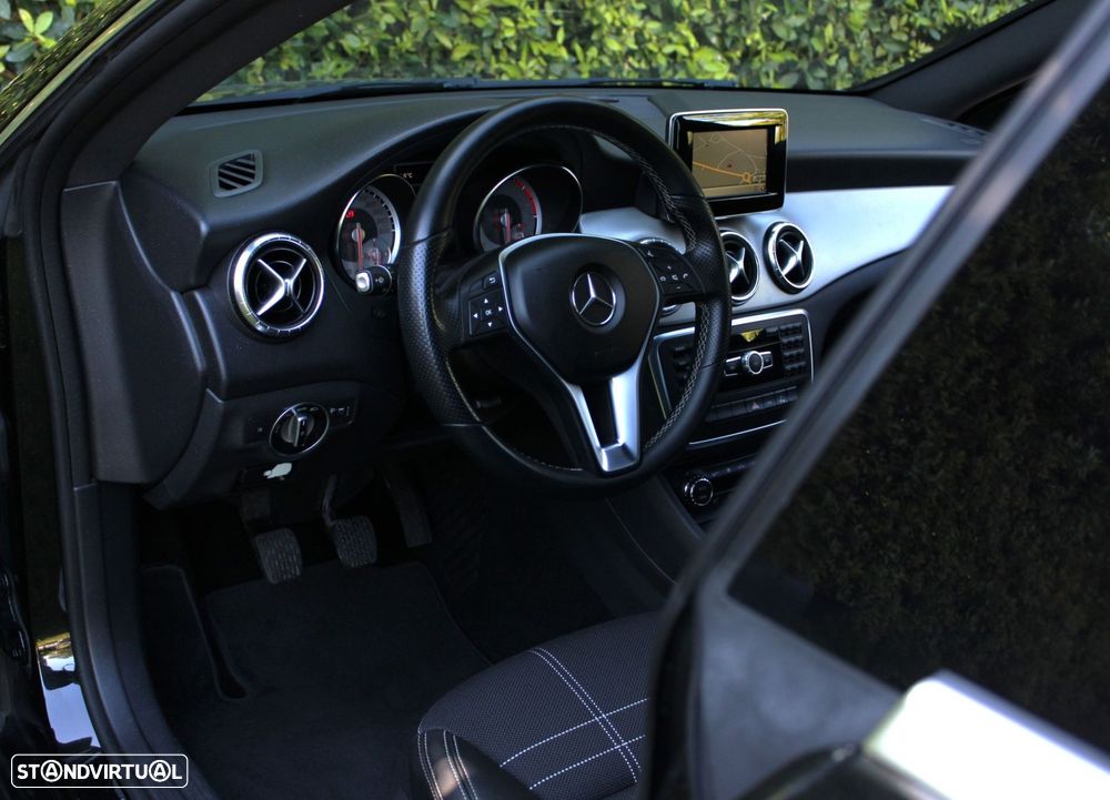 Mercedes-Benz CLA 200 CDI Urban - 20