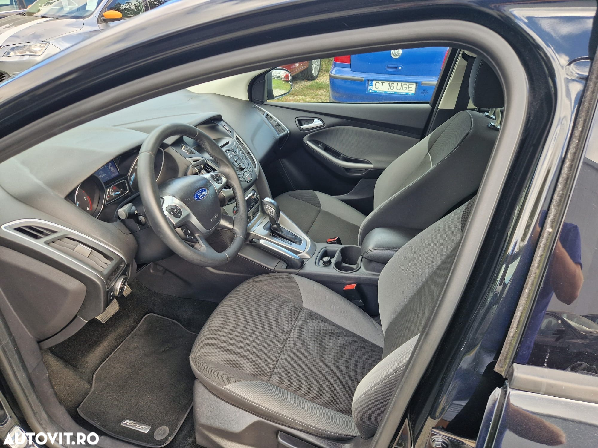 Ford Focus - 9