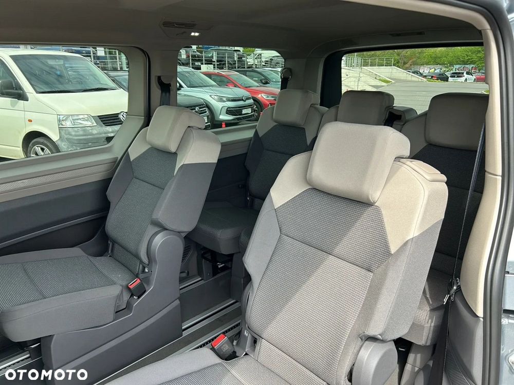 Volkswagen Multivan 2.0 TDI L2 Family DSG - 17