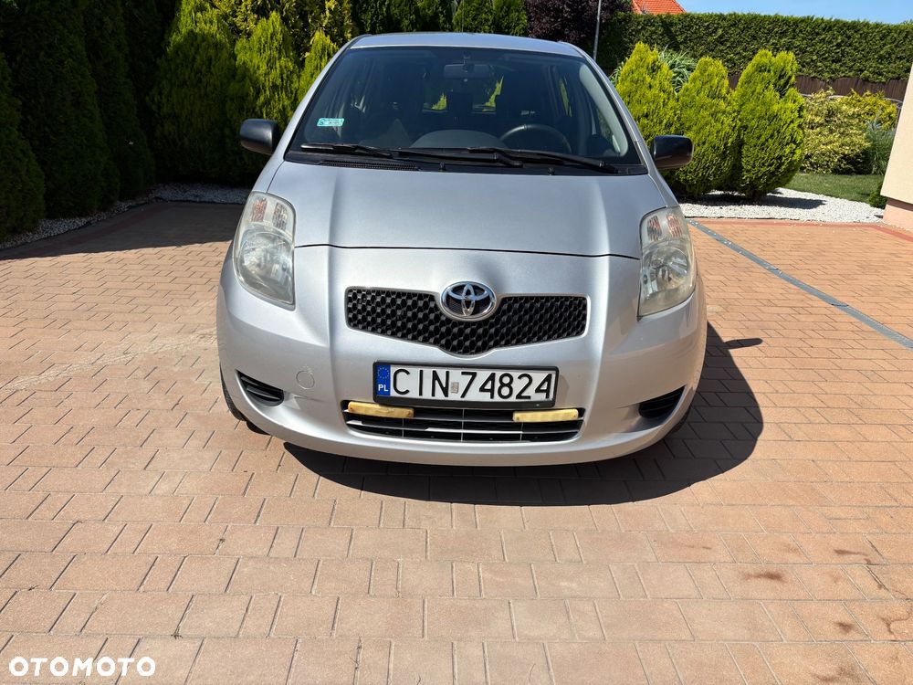 Toyota Yaris 1.0 Terra - 7