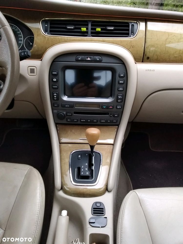 Jaguar X-Type 3.0 Sport - 10