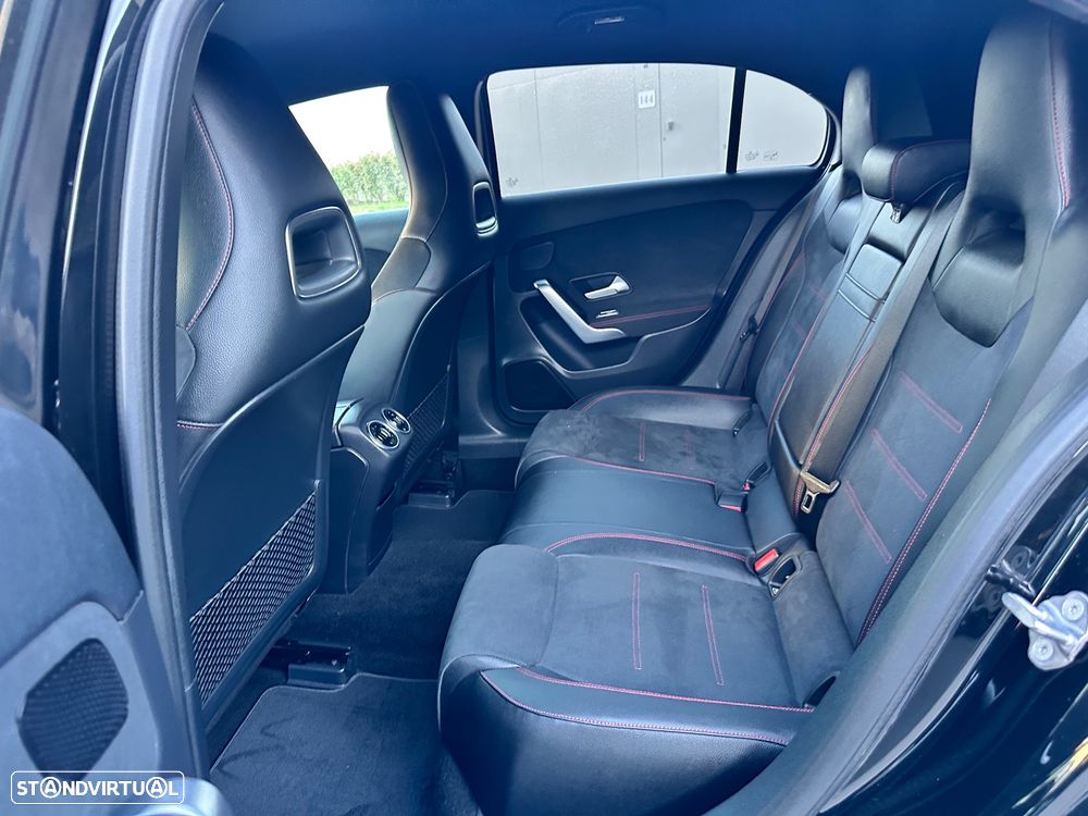 Mercedes-Benz A 200 AMG Line - 31