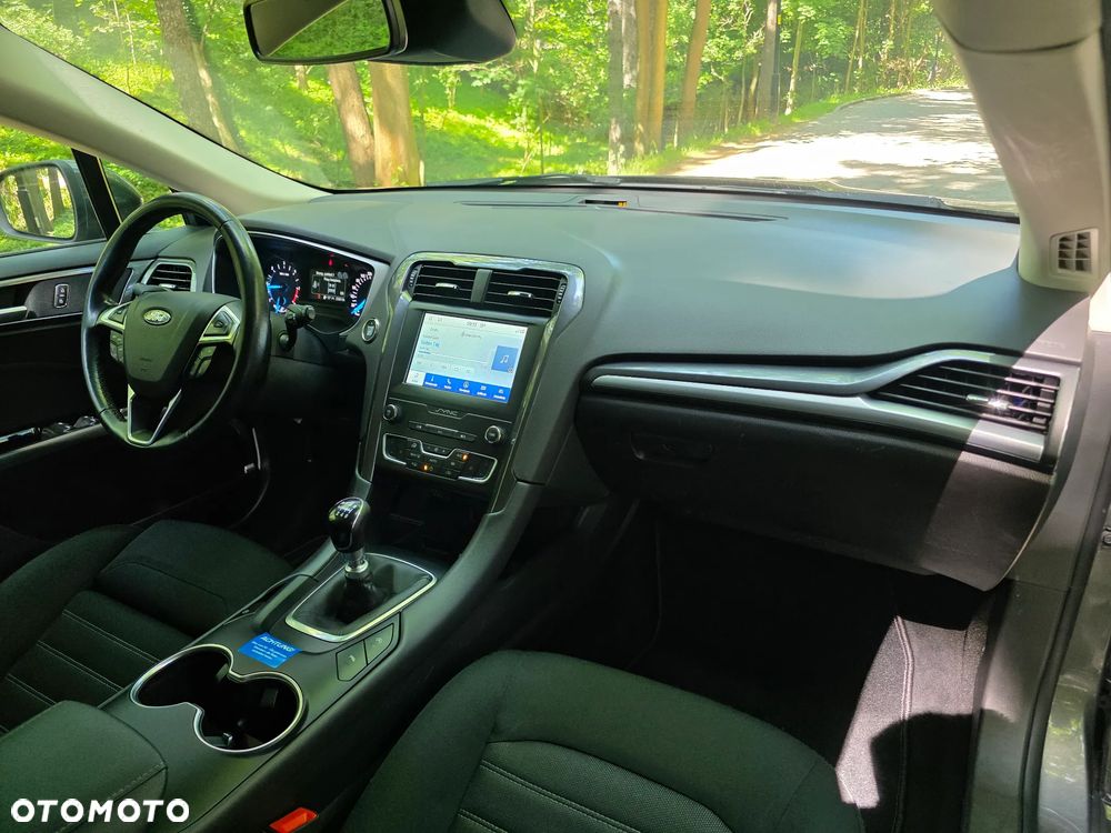 Ford Mondeo 2.0 TDCi Titanium - 21