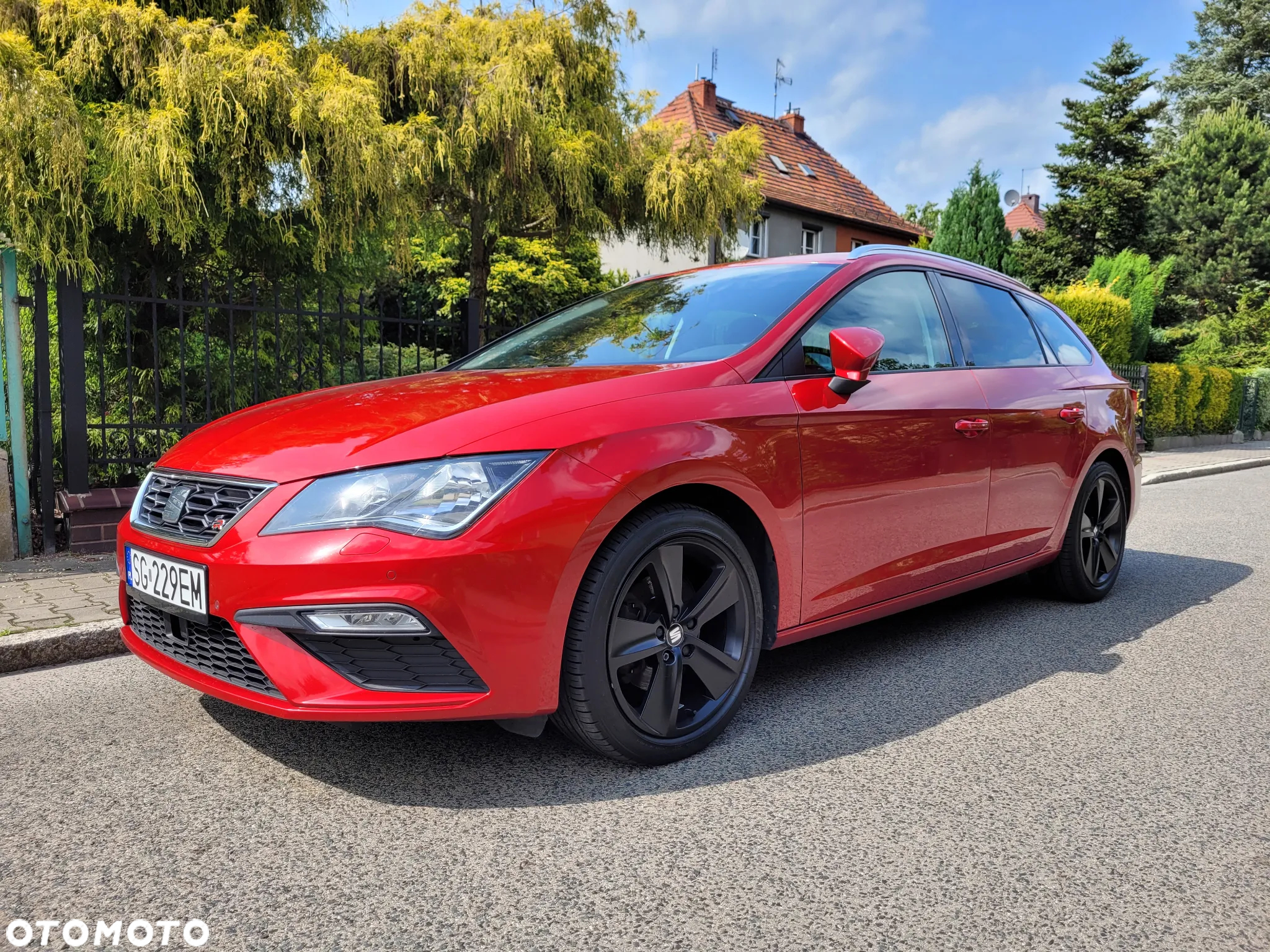 Seat Leon Sportstourer 2.0 TDI FR Plus - 32