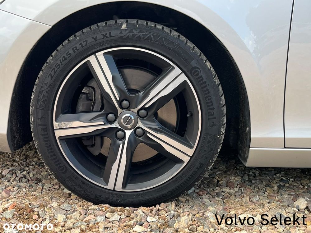 Volvo V40 - 32