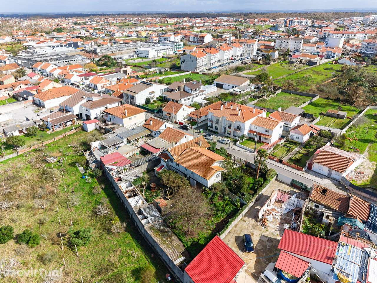 Oportunidade! Moradia T3 + T2 com Potencial de Rentabilização - Grande imagem: 4/39