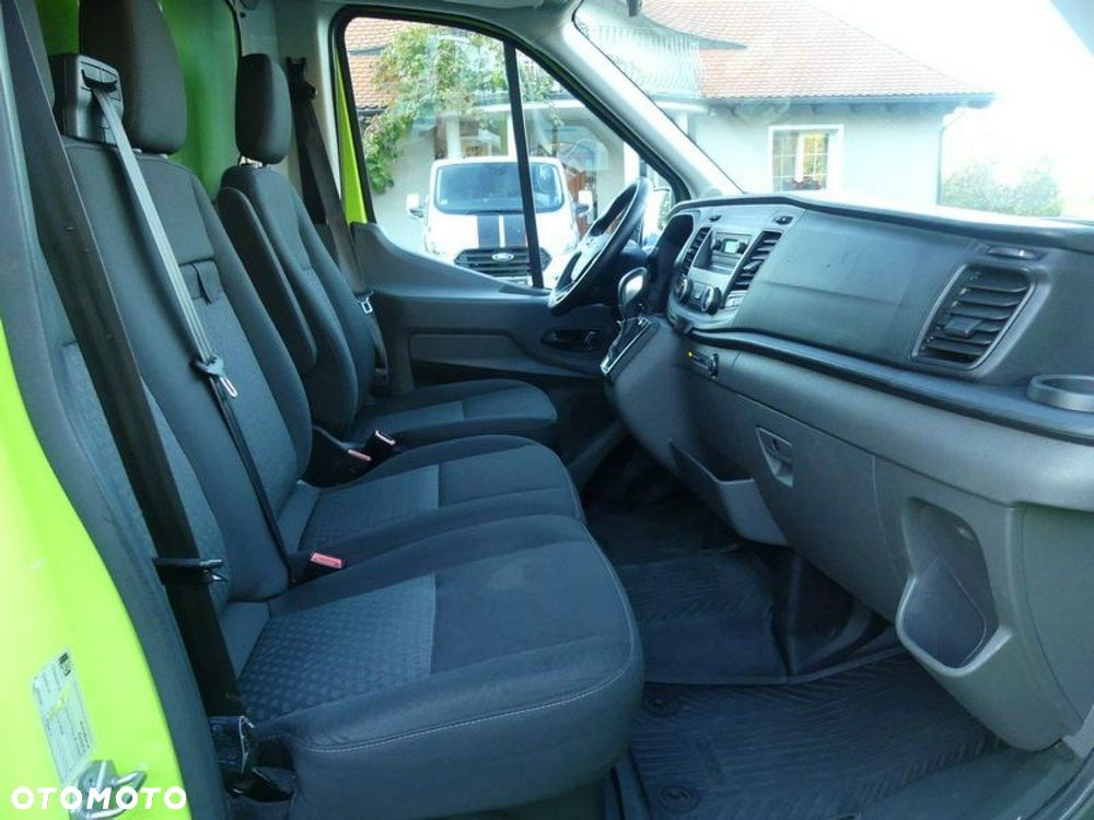 Ford Transit - 9