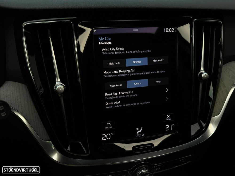 Volvo V60 2.0 T6 AWD TE Inscription - 44