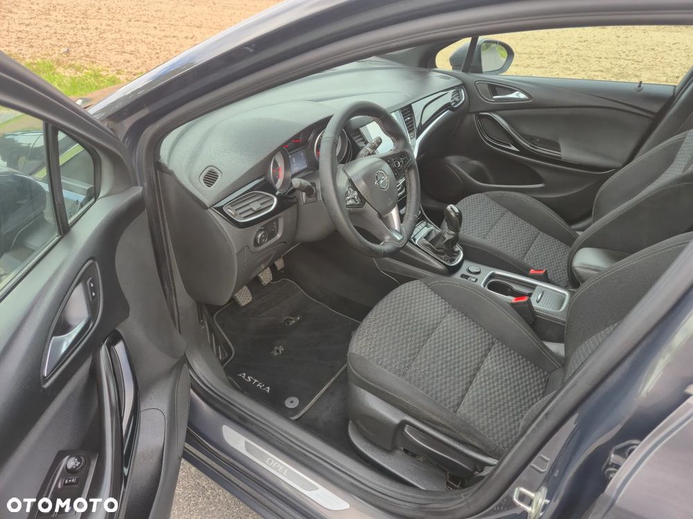 Opel Astra 1.6 CDTI Dynamic - 8
