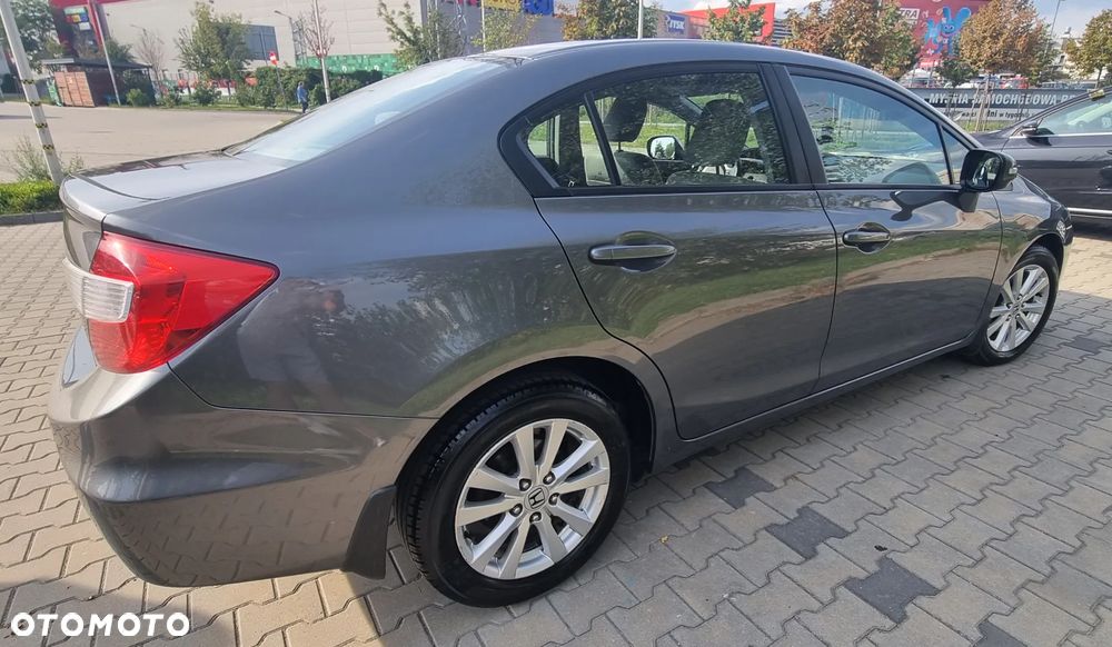 Honda Civic 1.8 Comfort - 5