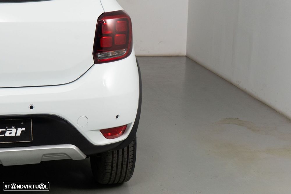 Dacia Sandero 0.9 TCe Stepway - 18