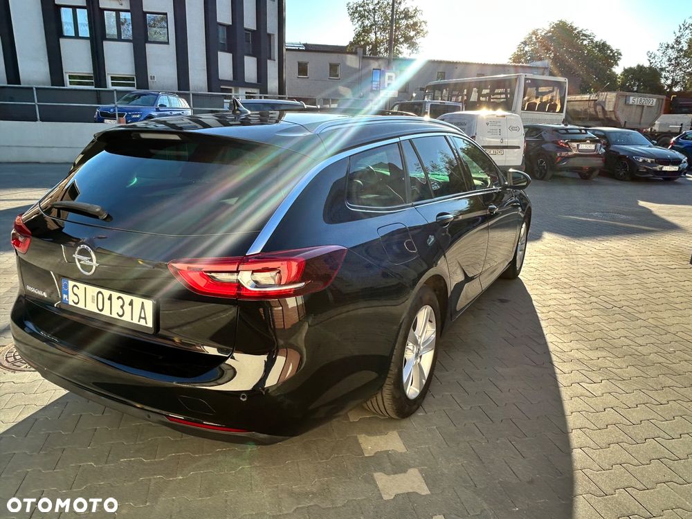 Opel Insignia - 14