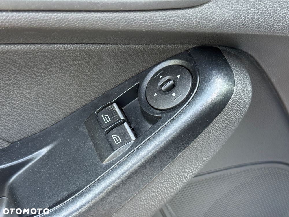 Ford Fiesta - 10