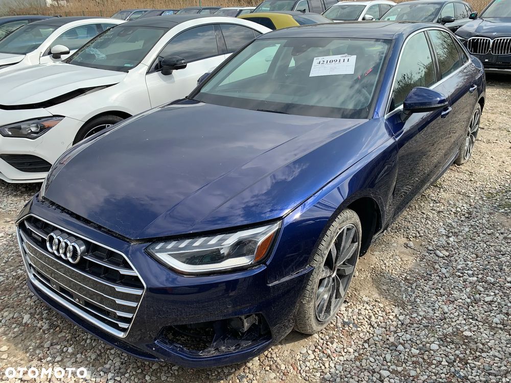 Audi A4 Limousine - 1