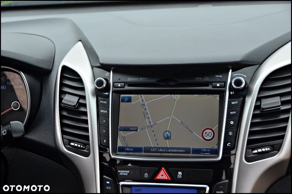Hyundai i30 1.6 CRDi Premium - 33