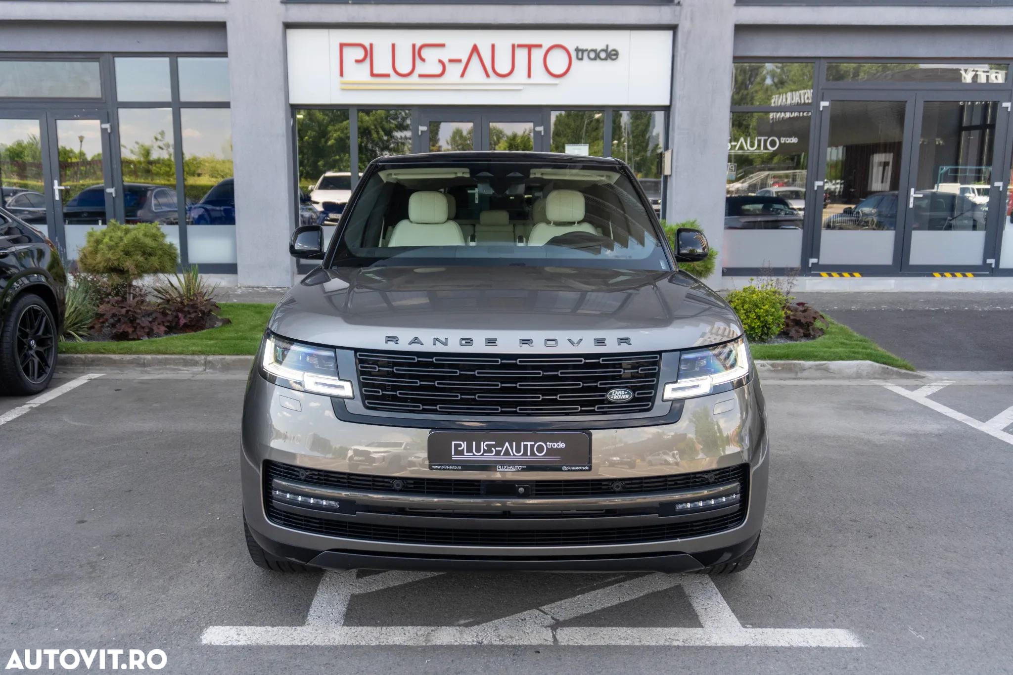 Land Rover Range Rover 3.0 I6 D300 MHEV HSE - 2