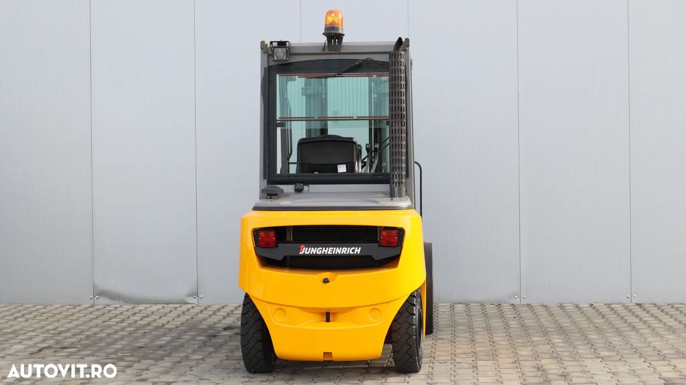 Jungheinrich DFG 430 - 8