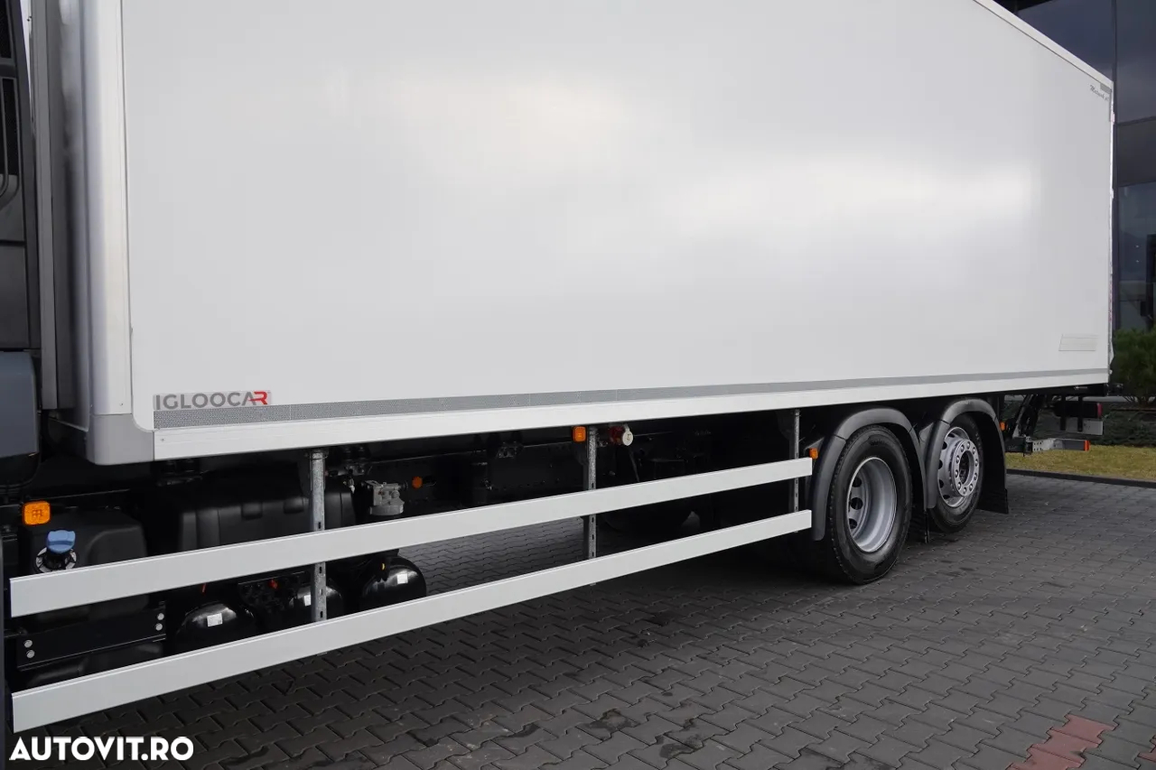MAN TGS 26.360 / 6x2 / FRIGIDER -8.2 M / CARRIER SUPRA 850 GENERATOR / LIFTARE / UȘĂ LATERALĂ / 2022 / DUPĂ CONTRACTUL DE SERVICE - 7