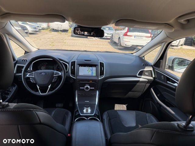 Ford S-Max - 30