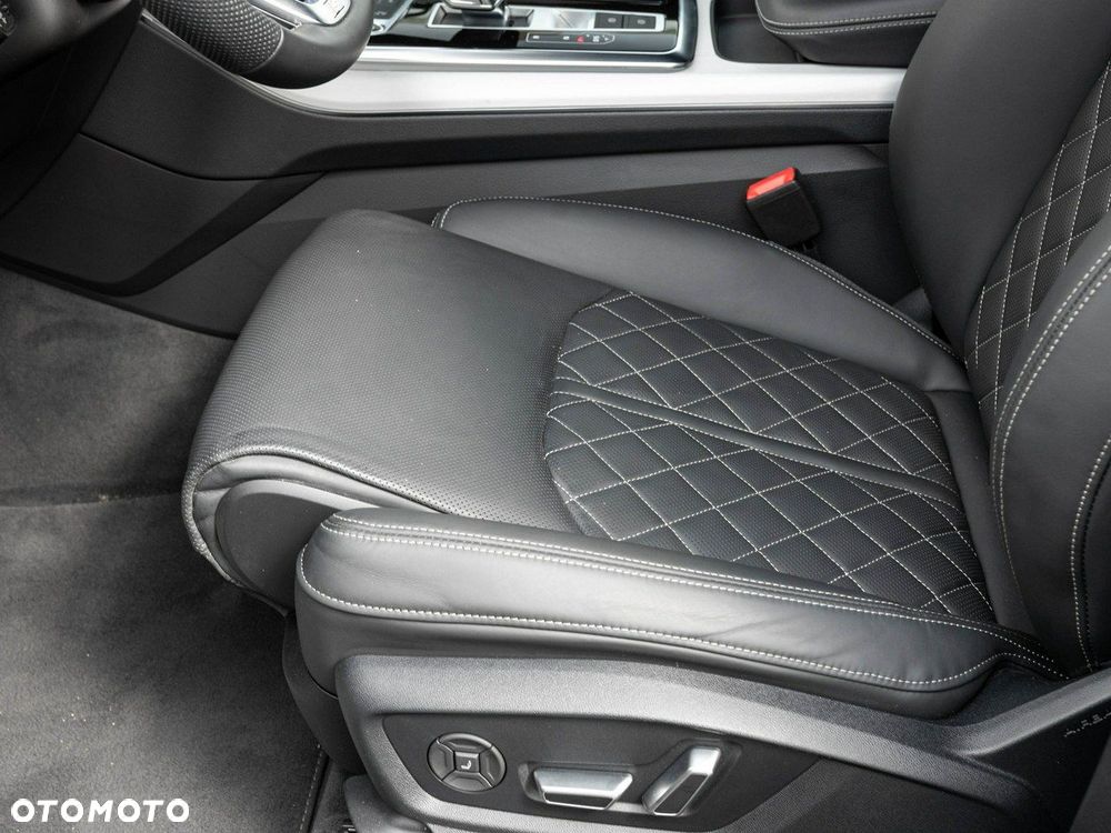 Audi Q8 50 TDI mHEV Quattro Tiptronic - 11
