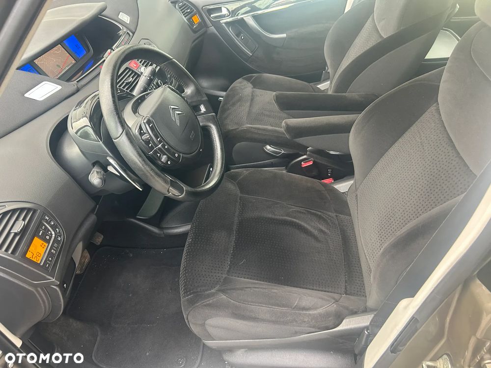 Citroën C4 Picasso 2.0 HDi FAP ESG6 Confort - 22