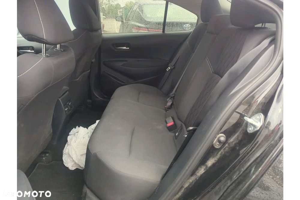 Toyota Corolla - 7