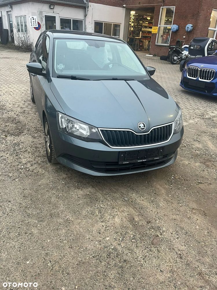 Skoda Fabia - 2