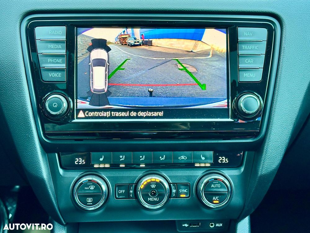 Skoda Octavia 1.6 TDI (Green tec) DSG Style - 31