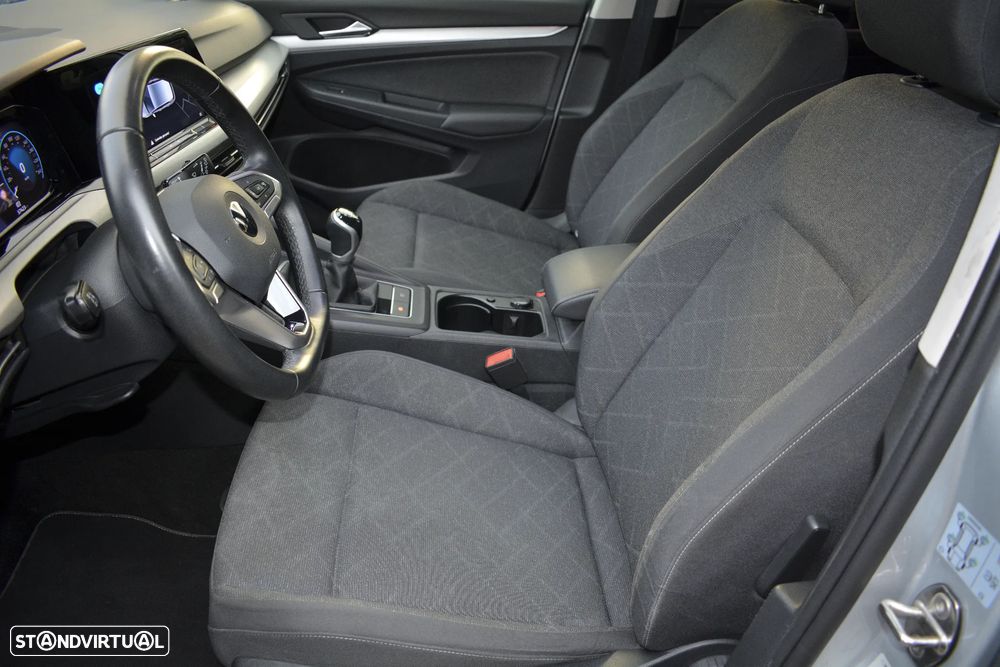 VW Golf 1.0 TSI Life - 4