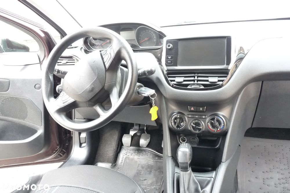 Peugeot 208 1.2 PureTech Active - 6