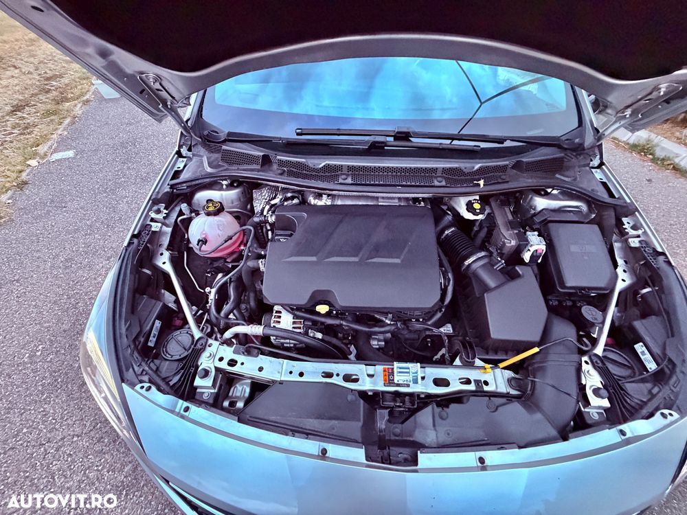 Opel Astra 1.5L Start/Stop AT8 GS - 6