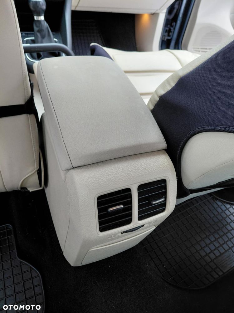 Volkswagen Golf 1.4 TSI Highline Optimum - 12