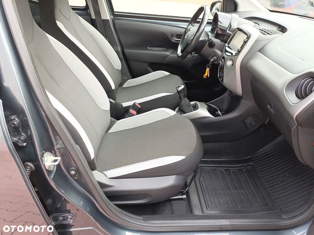 Toyota Aygo - 14