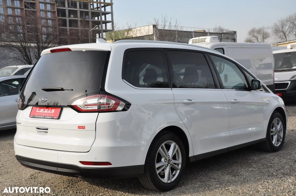 Ford Galaxy - 4