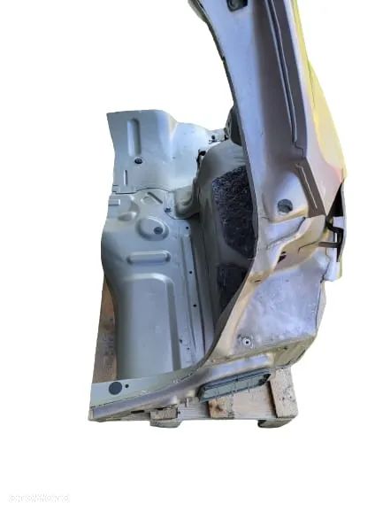 Ćwiartka błotnik tylny prawy Peugeot 208 - 3