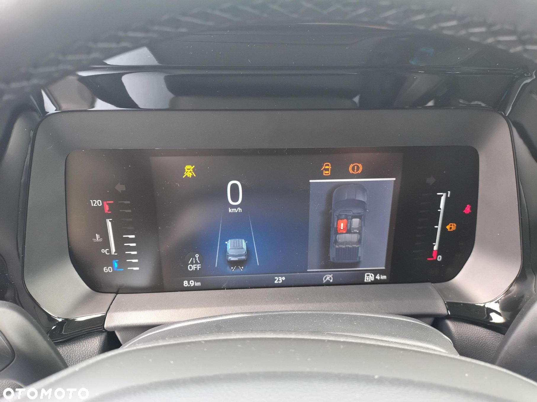Ford transit-courier - 17
