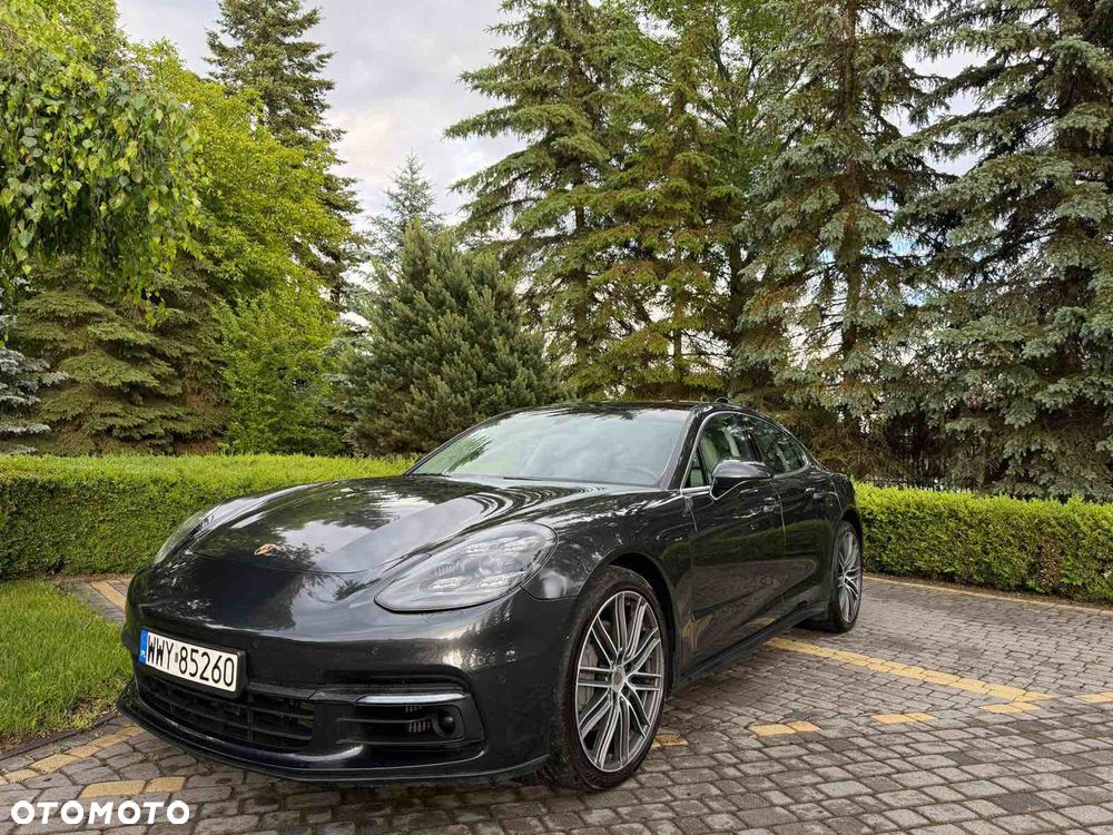 Porsche Panamera - 2