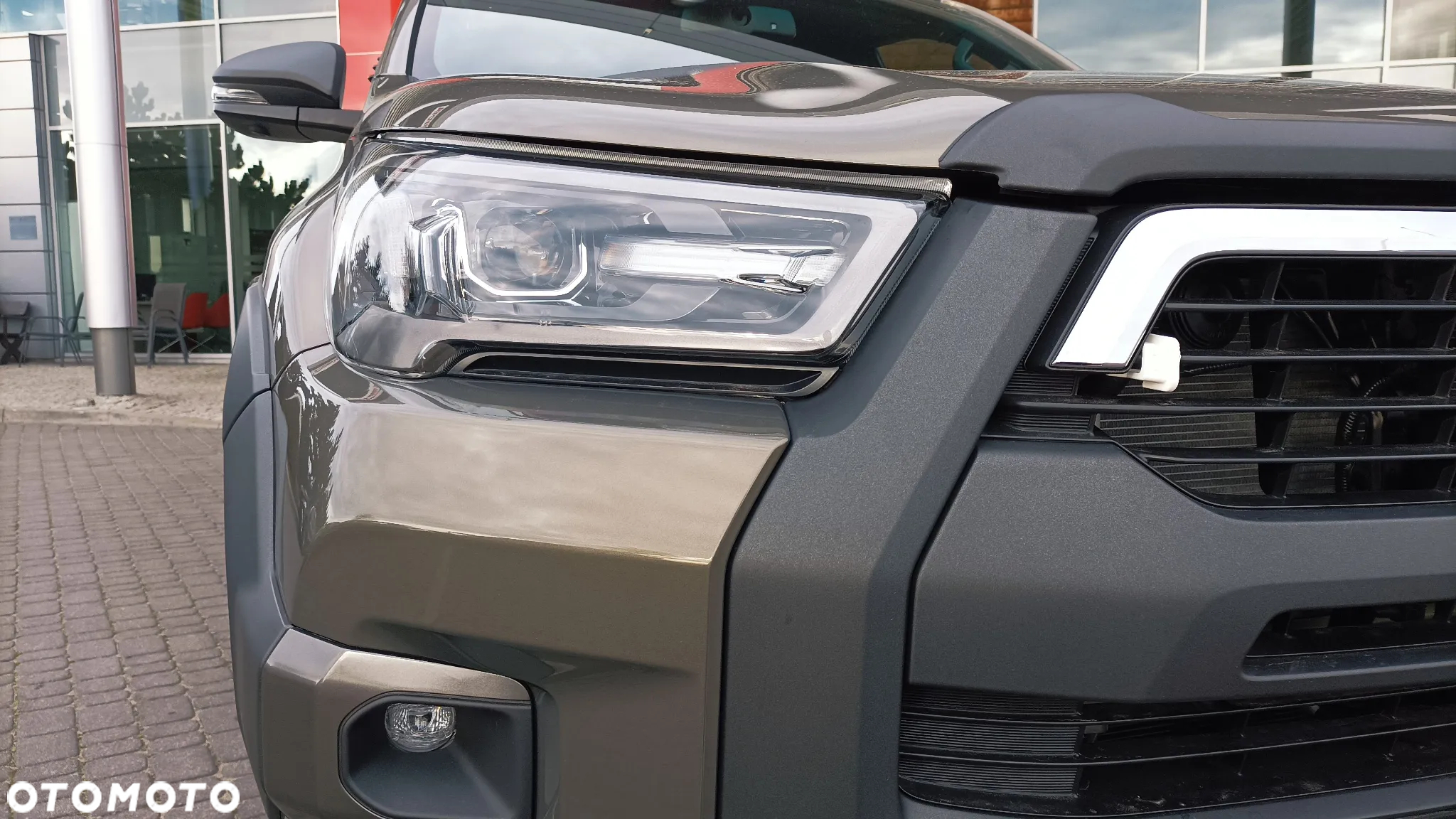 Toyota Hilux - 11