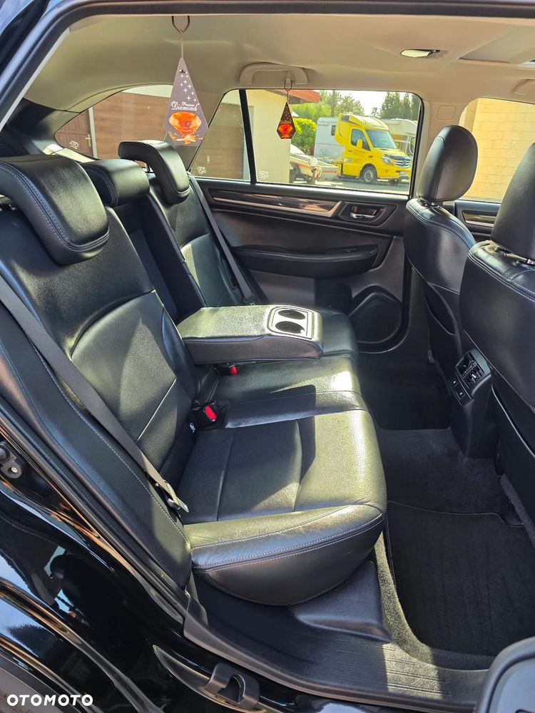 Subaru Outback - 23