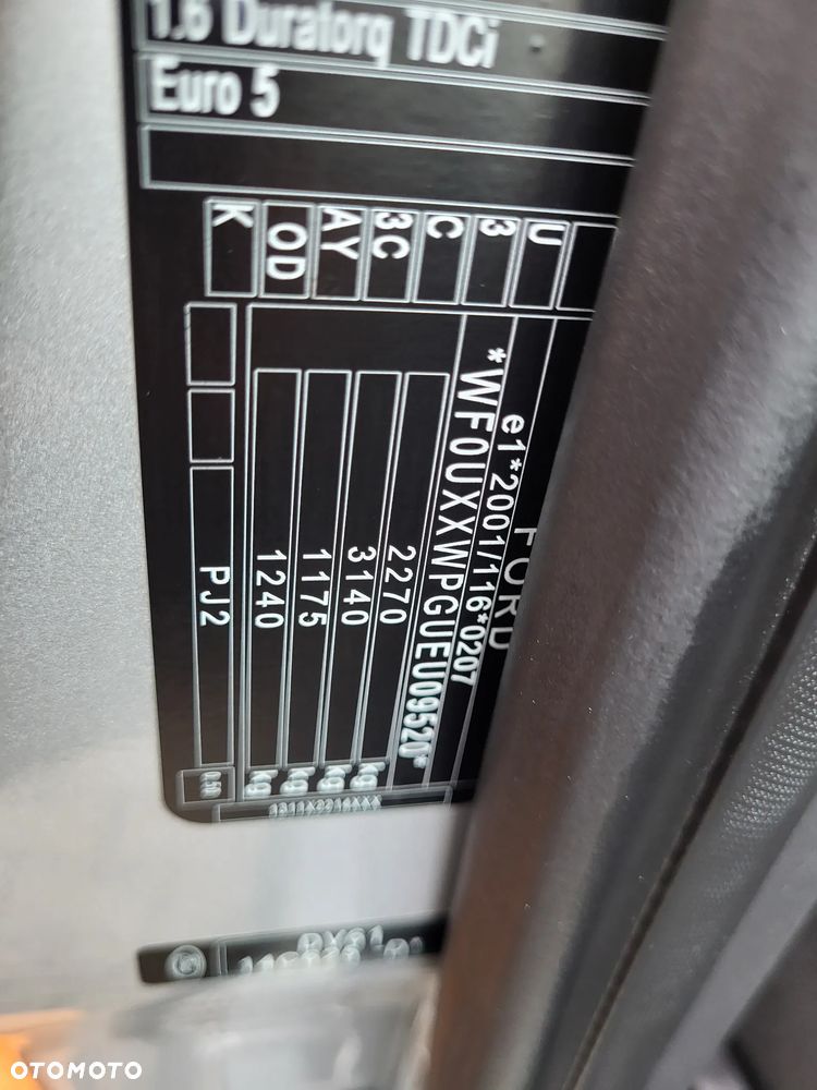 Ford Tourneo Connect - 19