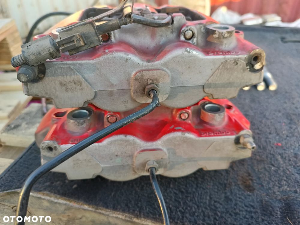 ZACISK PRZÓD Prawy lewy ALFA ROMEO 159 1.9 JTD BREMBO 4 TŁOCZKI - 4