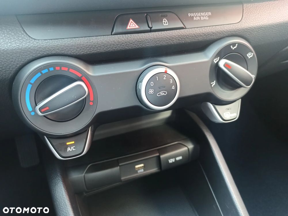 Kia Stonic 1.0 T-GDI M - 25