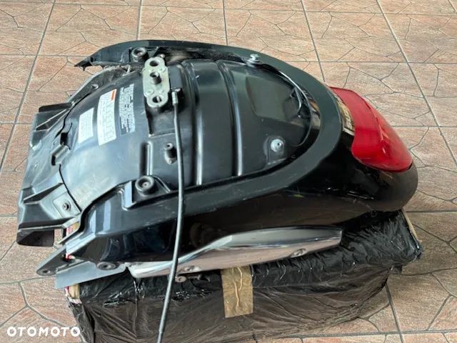 Błotnik Tylny SUZUKI VZR 1800 Boulevard Intruder - 10