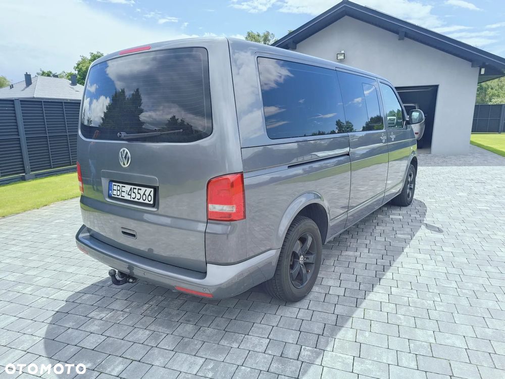 Volkswagen Caravelle - 5