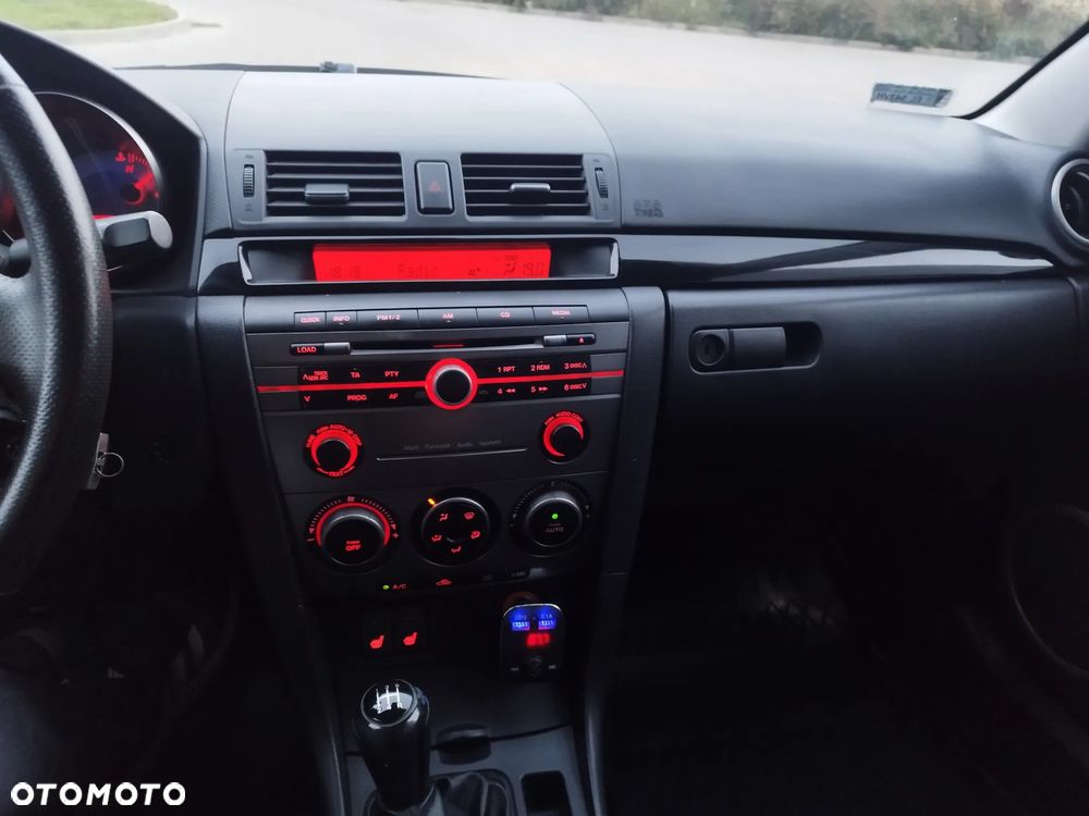 Mazda 3 - 16