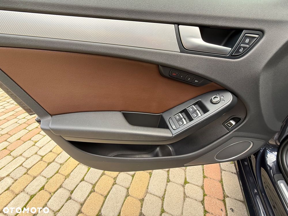 Audi A4 Limousine - 34