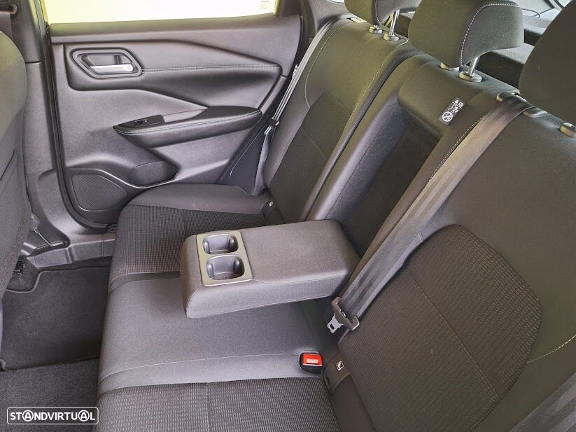 Nissan Qashqai 1.3 DIG-T Acenta - 8